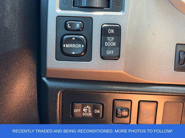 2012 Toyota Tundra Grade 5.7L V8