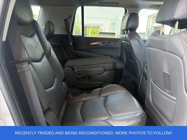 2019 Cadillac Escalade Luxury