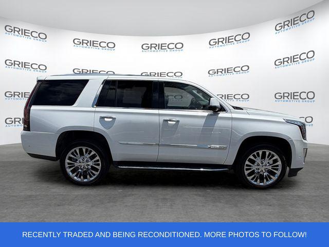 2019 Cadillac Escalade Luxury