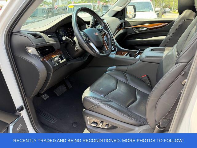 2019 Cadillac Escalade Luxury