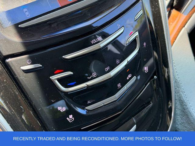 2019 Cadillac Escalade Luxury