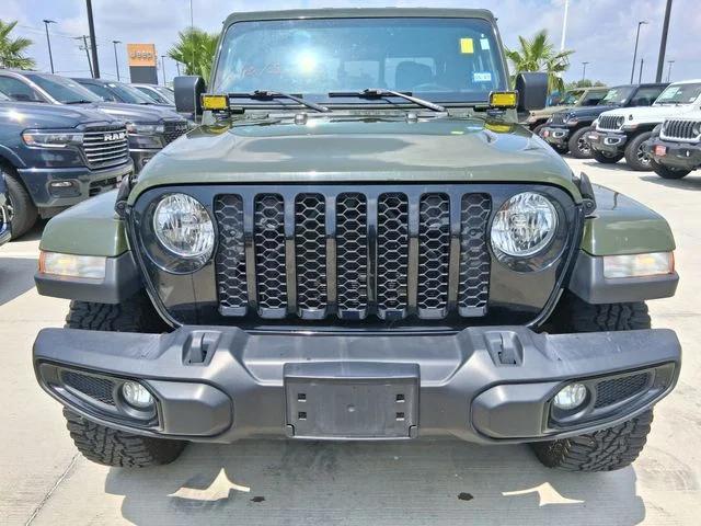 2022 Jeep Gladiator Sport