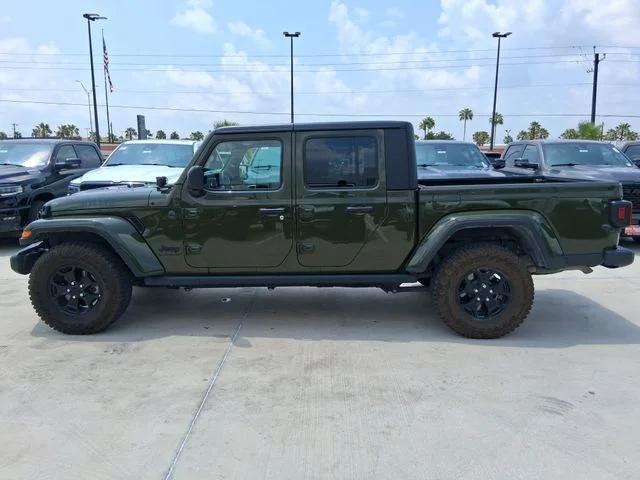 2022 Jeep Gladiator Sport