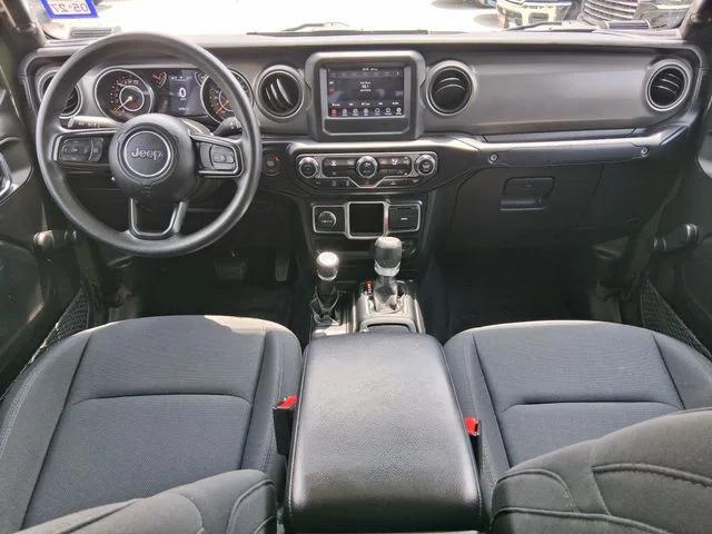 2022 Jeep Gladiator Sport