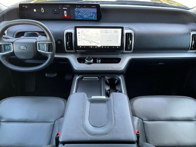 2025 Ford Expedition Active MAX