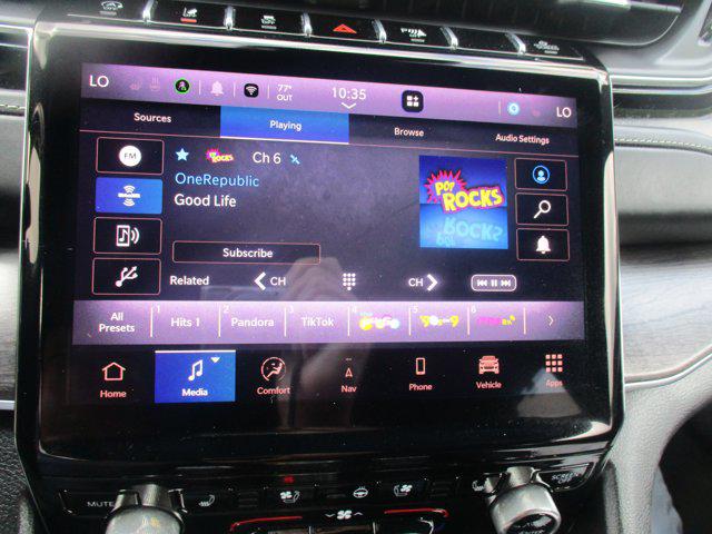 2022 Jeep Grand Cherokee L Overland 4x4