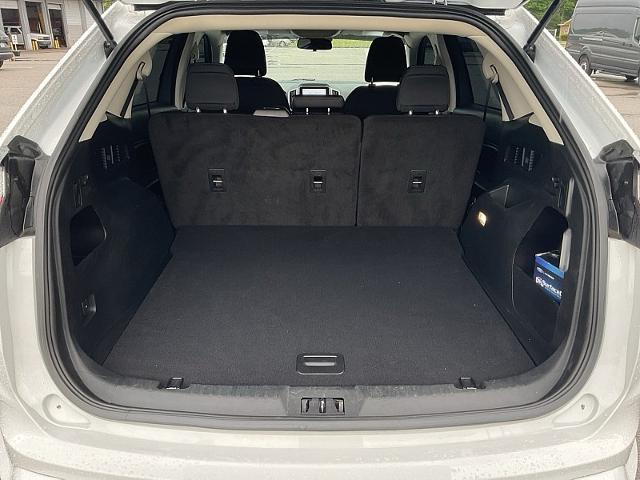 2023 Ford Edge SE