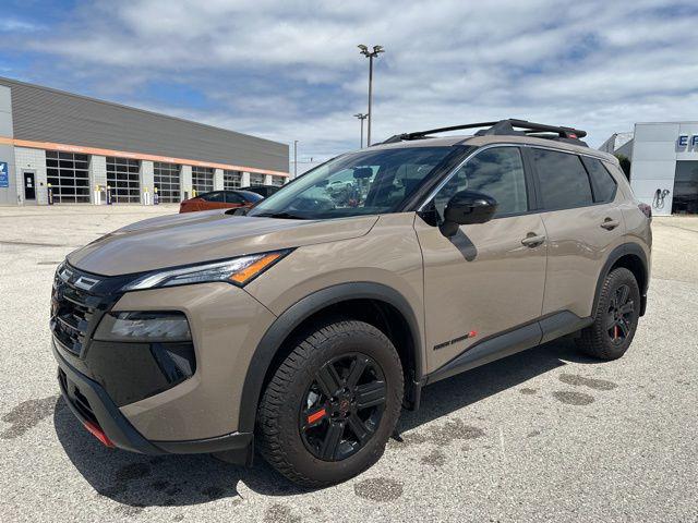 2025 Nissan Rogue Rock Creek