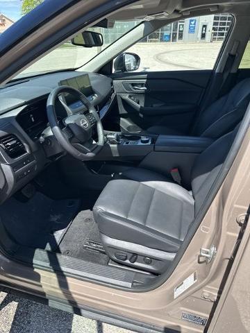 2025 Nissan Rogue SL Intelligent AWD