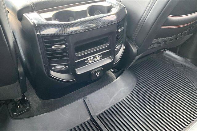2022 Ram 1500 Big Horn Crew Cab 4x4 5'7" Box