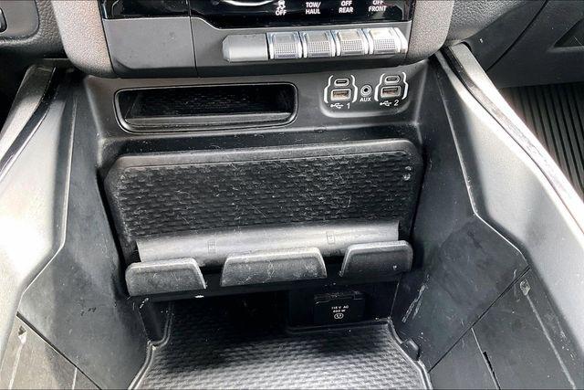 2022 Ram 1500 Big Horn Crew Cab 4x4 5'7" Box