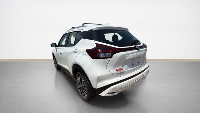 2023 Nissan Kicks SV Xtronic CVT