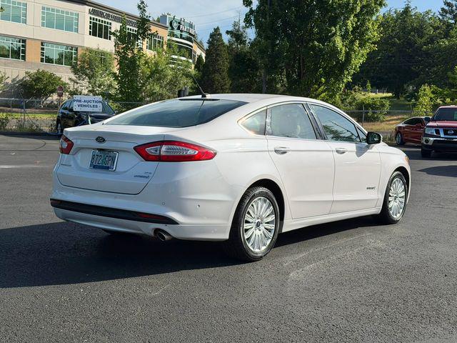 2014 Ford Fusion Hybrid SE