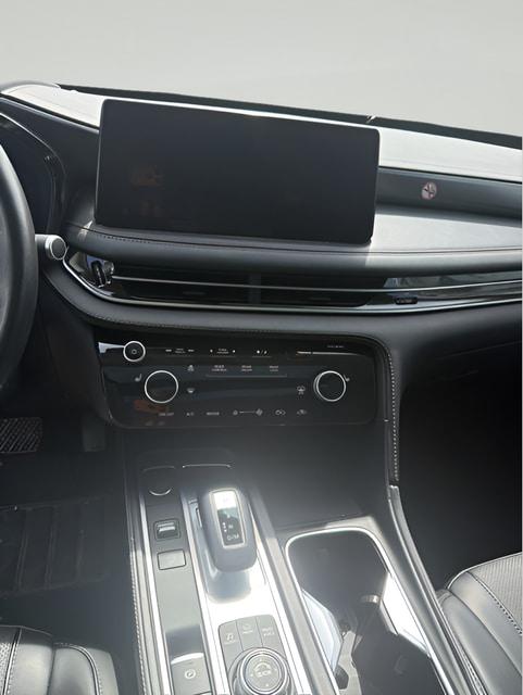 2024 INFINITI QX60 LUXE AWD