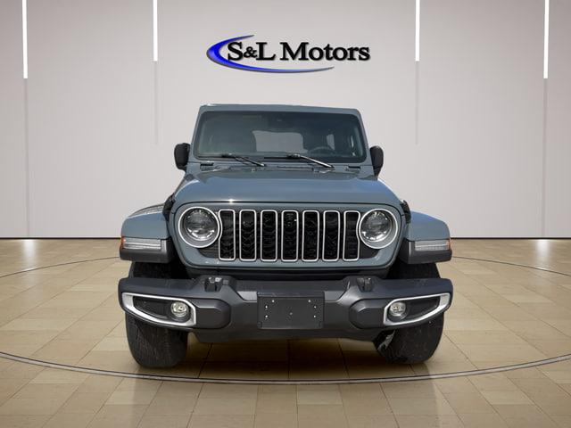 2024 Jeep Wrangler 4-Door Sahara