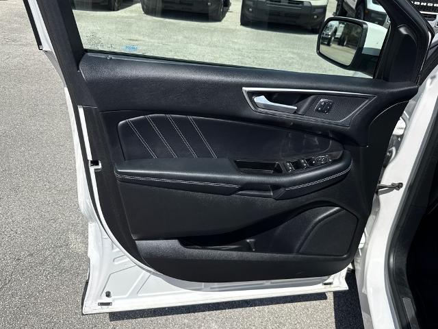 2017 Ford Edge Sport