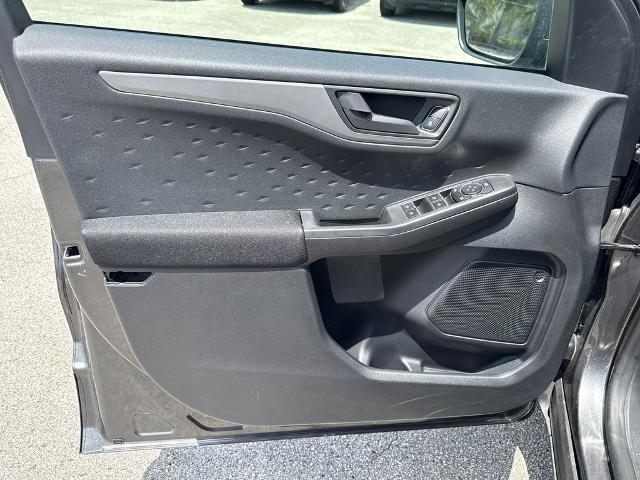 2020 Ford Escape S