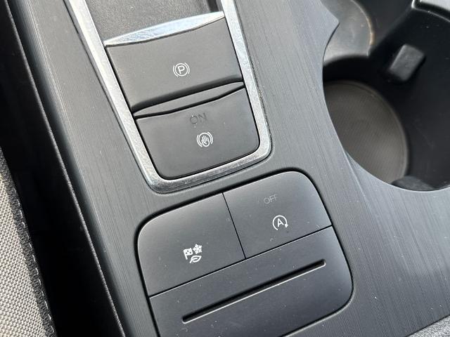 2020 Ford Escape S