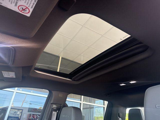 2023 GMC Sierra 2500HD 4WD Crew Cab Standard Bed Denali
