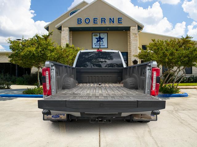 2023 Ford F-350 LARIAT