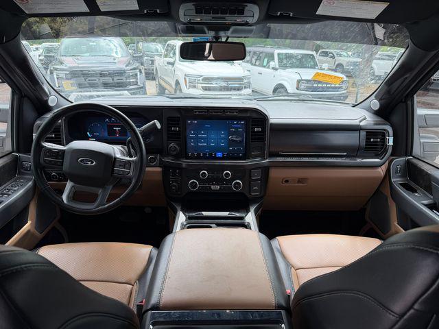 2023 Ford F-350 LARIAT