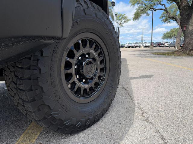 2024 GMC Sierra 2500HD 4WD Crew Cab Standard Bed AT4X