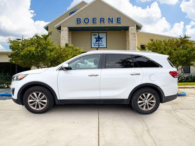 2017 Kia Sorento 3.3L LX