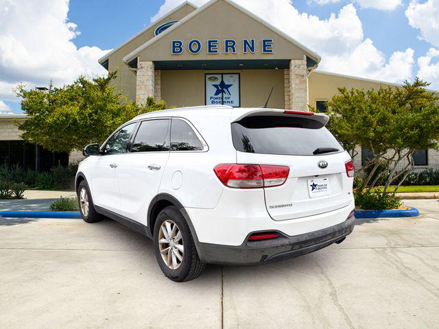 2017 Kia Sorento 3.3L LX