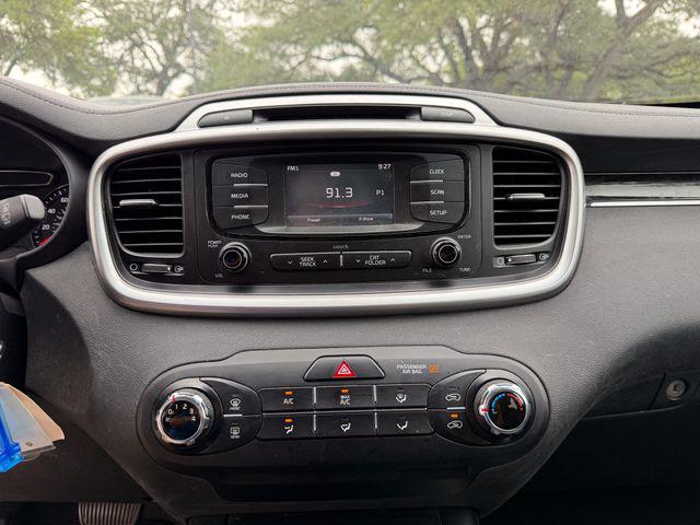 2017 Kia Sorento 3.3L LX
