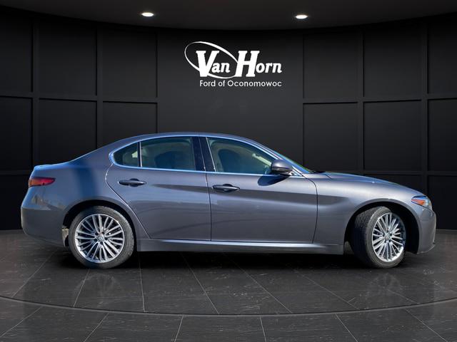 2018 Alfa Romeo Giulia Ti Lusso AWD
