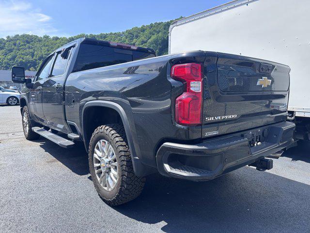 2022 Chevrolet Silverado 2500HD 4WD Crew Cab Standard Bed High Country