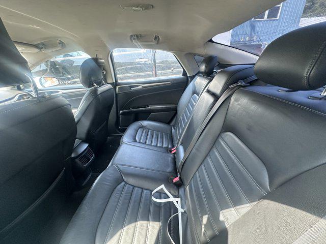 2013 Ford Fusion SE