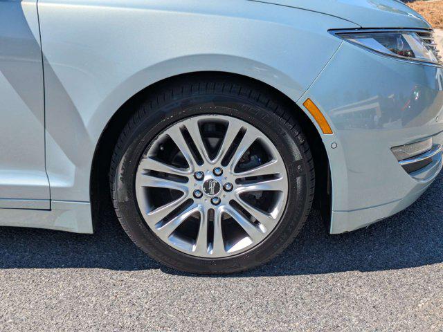 2014 Lincoln MKZ Hybrid Base