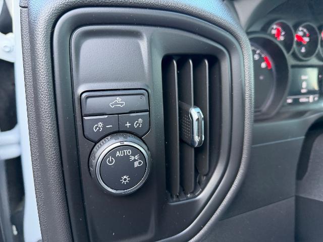 2025 Chevrolet Silverado 1500 2WD Regular Cab Long Bed WT