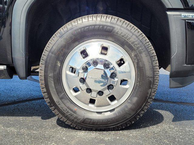 2026 GMC Sierra 3500HD Crew Cab, Long Bed, Denali Ultimate Dual Rear Wheel, 4WD