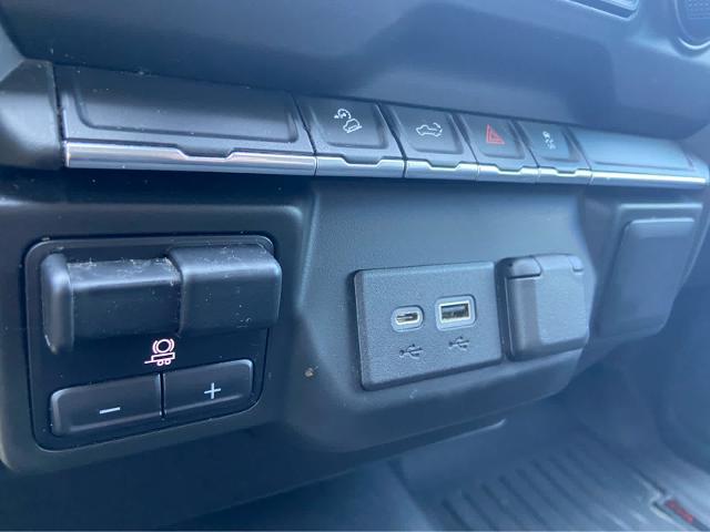 2021 Chevrolet Silverado 1500 4WD Crew Cab Short Bed Custom Trail Boss