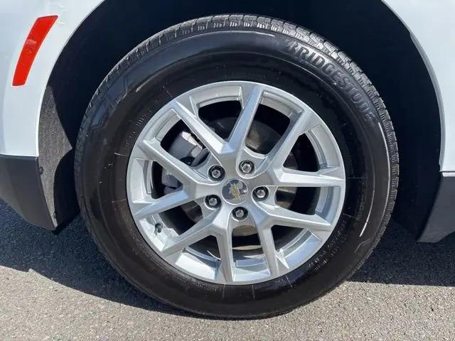 2024 Chevrolet Equinox AWD LS