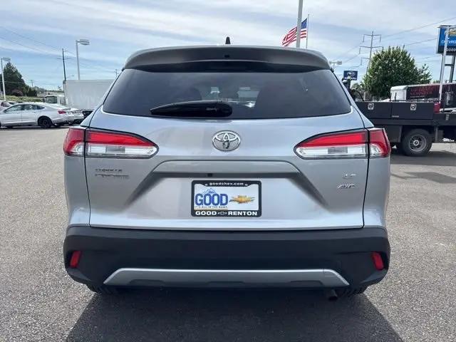 2025 Toyota Corolla Cross LE