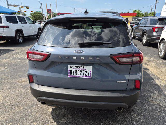2025 Ford Escape ST-Line Select