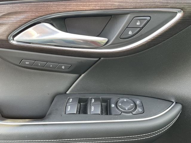 2022 Buick Envision FWD Avenir