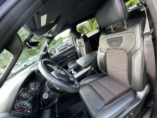 2022 Ram 1500 Big Horn Crew Cab 4x4 5'7" Box