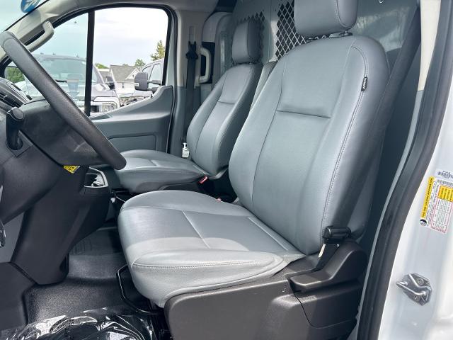 2019 Ford Transit 130 WB Low Roof Cargo