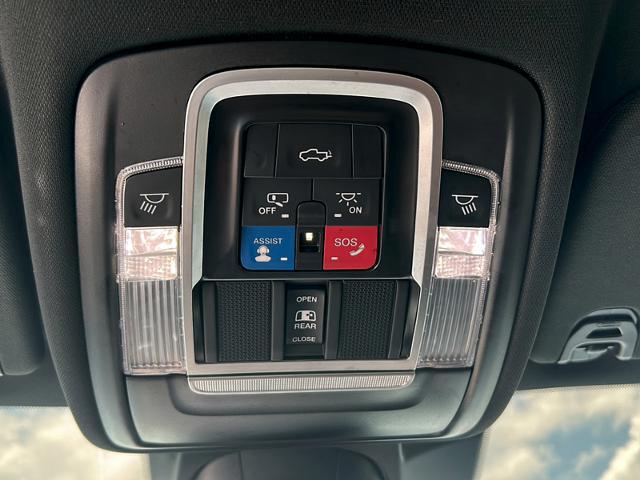 2022 Ram 1500 Limited Longhorn Crew Cab 4x4 57 Box