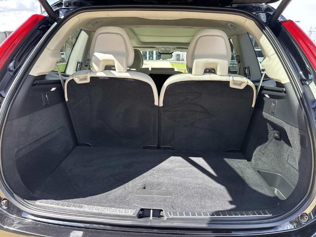 2023 Volvo XC90 B6 Ultimate 7-Seater