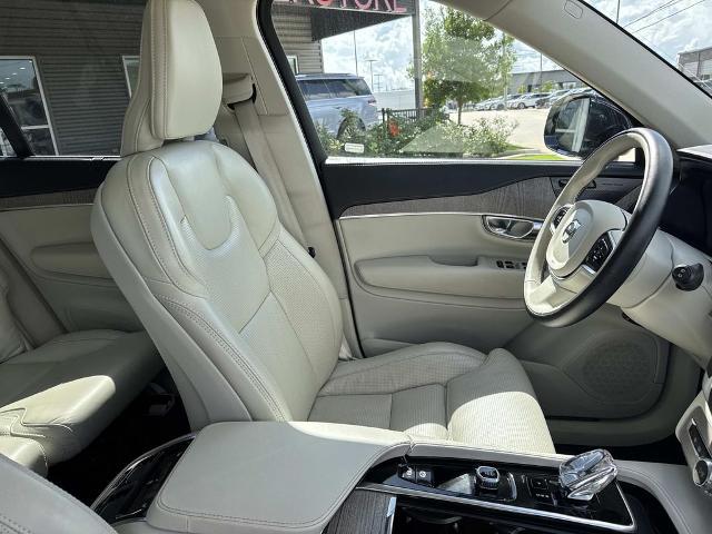 2023 Volvo XC90 B6 Ultimate 7-Seater