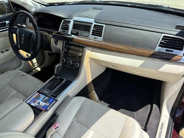 2011 Lincoln MKS Base