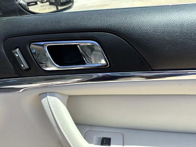 2011 Lincoln MKS Base