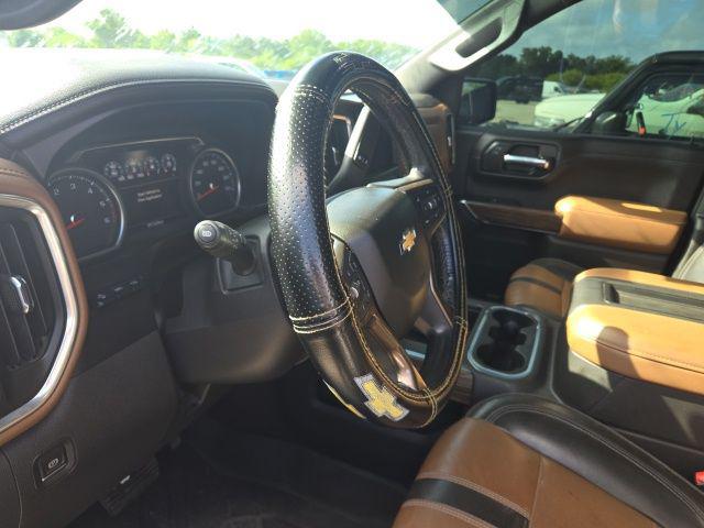 2020 Chevrolet Silverado 1500 4WD Crew Cab Short Bed High Country