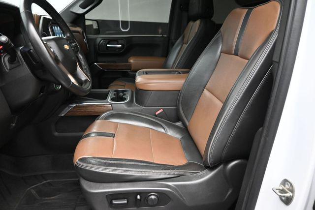 2020 Chevrolet Silverado 1500 4WD Crew Cab Short Bed High Country