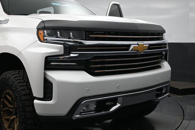 2020 Chevrolet Silverado 1500 4WD Crew Cab Short Bed High Country